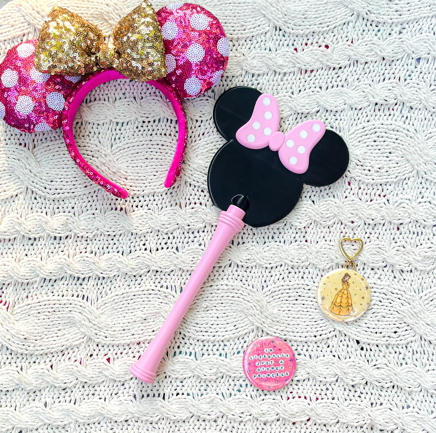 M!nnie Wand (card holder)