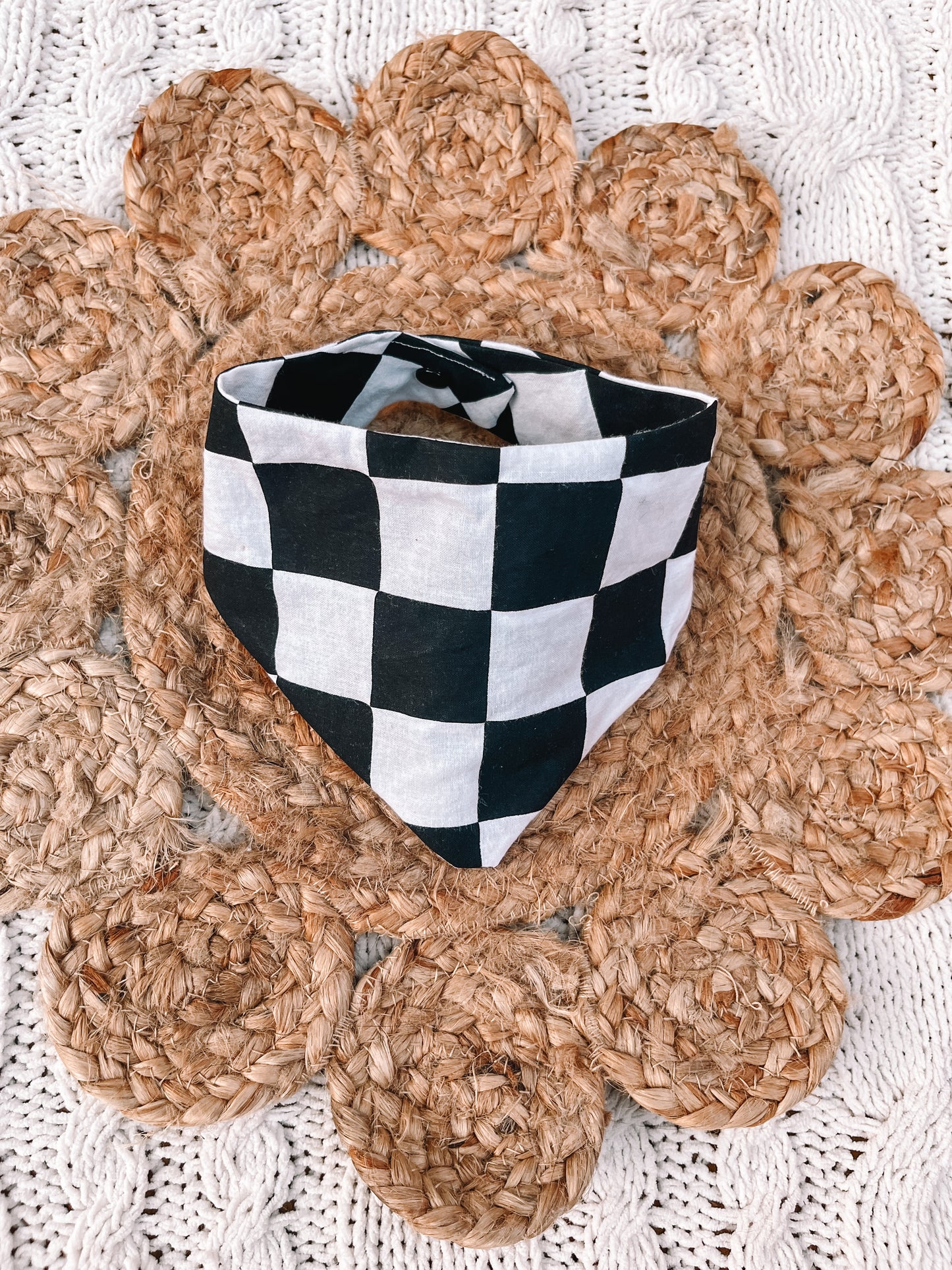 Pet bandana - checkers